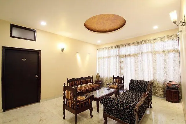 Ganga Monastery Bed & Breakfast Varanasi 3*,